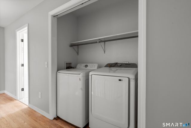 2 Greenwood Lane, Guilford, CT 06437