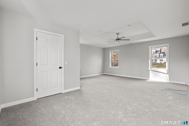 2 Greenwood Lane, Guilford, CT 06437