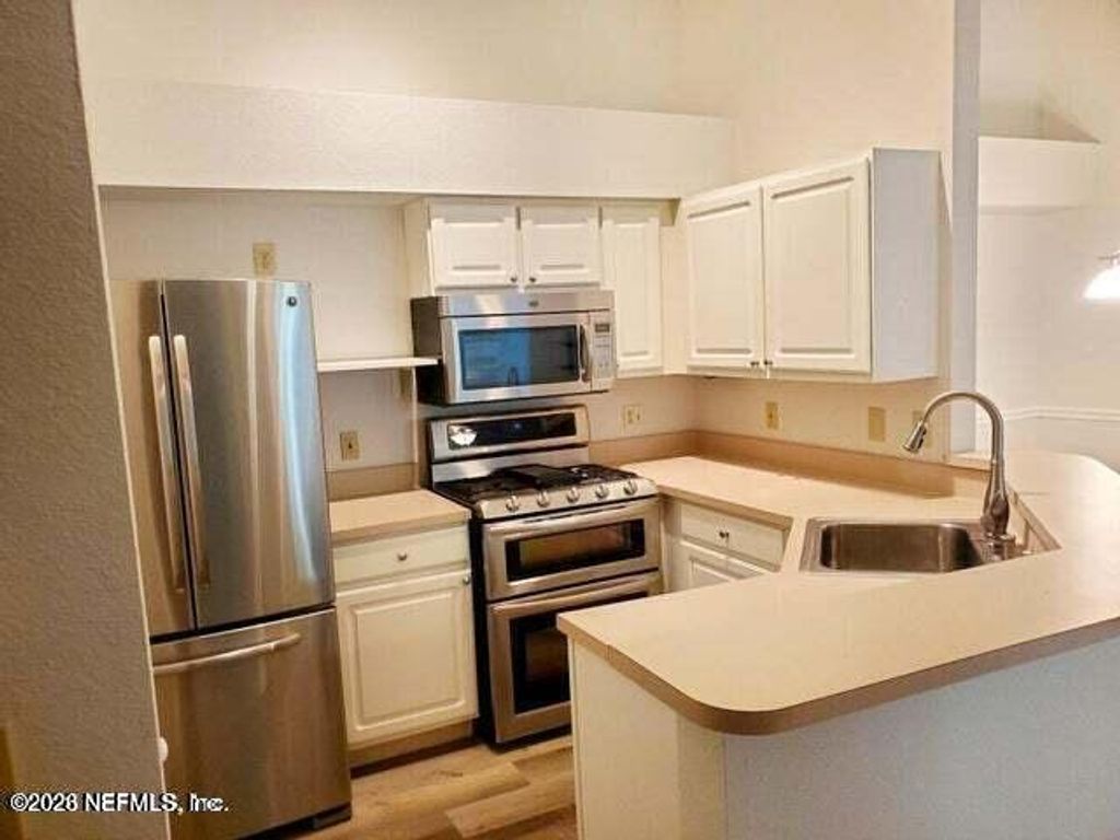 13810 SUTTON PARK Drive N 836, Jacksonville, FL 32224