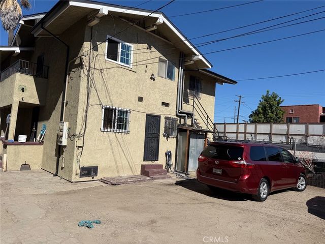 4512 S Figueroa, Los Angeles, CA 90037