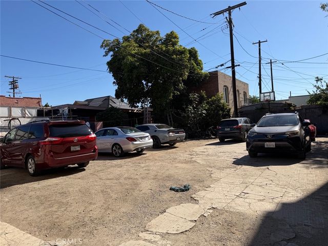 4512 S Figueroa, Los Angeles, CA 90037