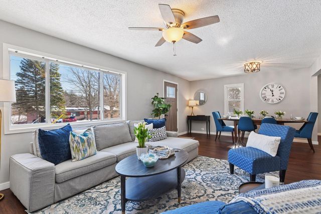 1504 Traymore Road, Hopkins, MN 55305