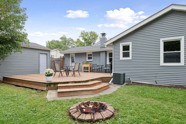 1504 Traymore Road, Hopkins, MN 55305