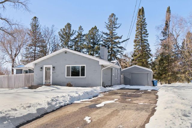 1504 Traymore Road, Hopkins, MN 55305