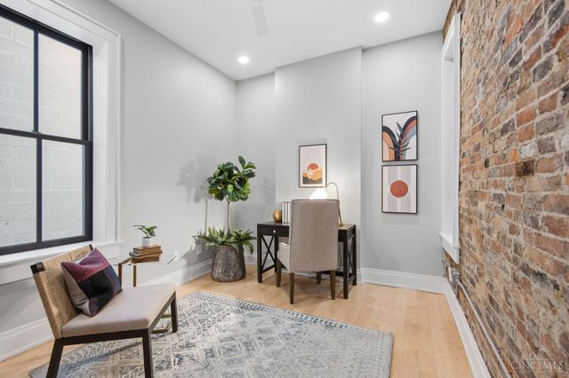 131 W Fifteenth Street, Cincinnati, OH 45202