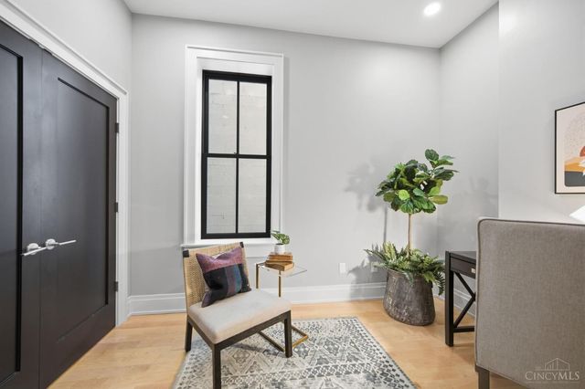 131 W Fifteenth Street, Cincinnati, OH 45202
