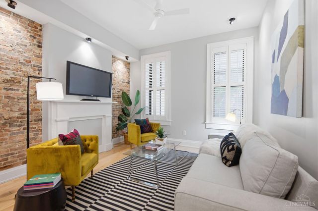 131 W Fifteenth Street, Cincinnati, OH 45202