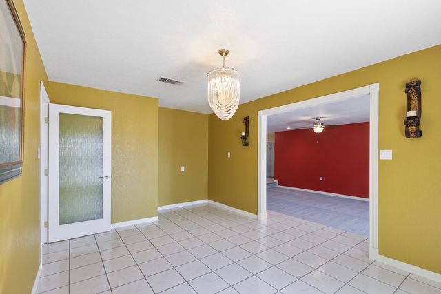 402 W Court Ave, Fort Davis, TX 79734