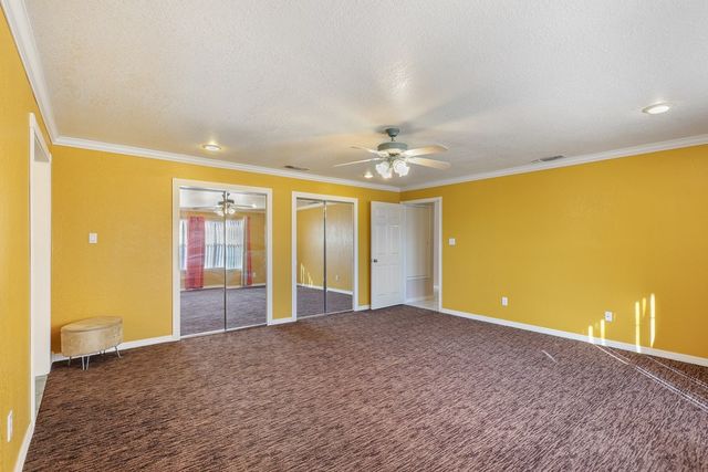 402 W Court Ave, Fort Davis, TX 79734