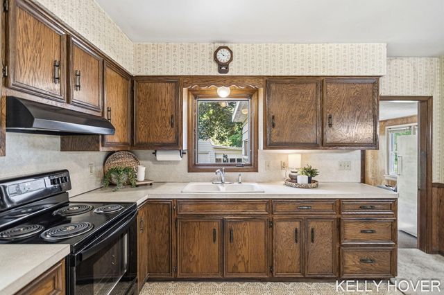 1191 144th Avenue, Dorr Twp, MI 49348