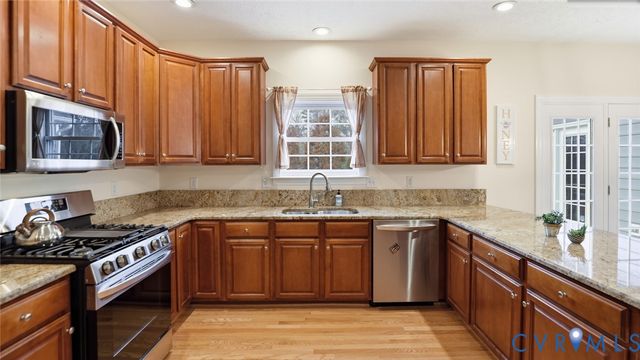 7156 Sydnor Ln, Mechanicsville, VA 23111