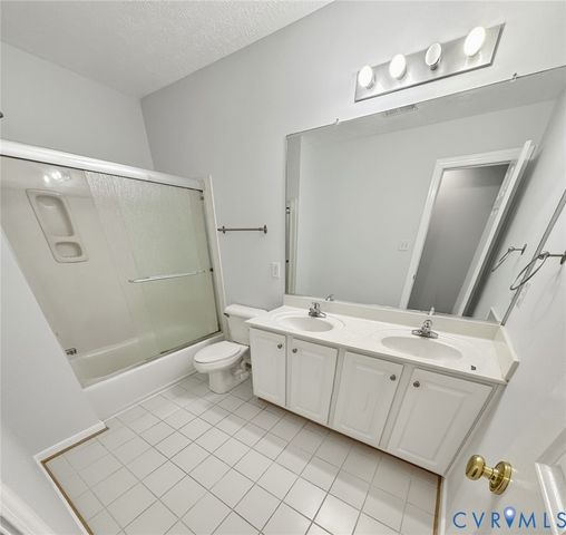 7156 Sydnor Ln, Mechanicsville, VA 23111