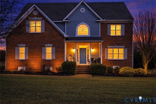 7156 Sydnor Ln, Mechanicsville, VA 23111