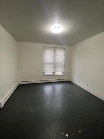 60-62 Tayco Street, Menasha, WI 54952
