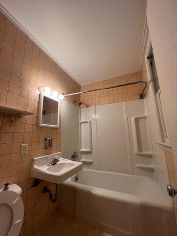 60-62 Tayco Street, Menasha, WI 54952