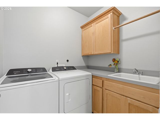 12833 Sw 116TH Ave, Tigard, OR 97223