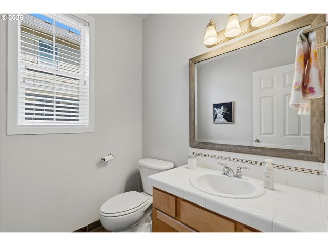 12833 Sw 116TH Ave, Tigard, OR 97223