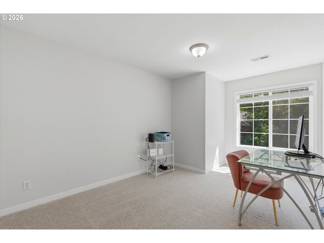 12833 Sw 116TH Ave, Tigard, OR 97223