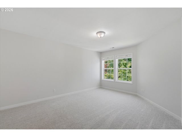 12833 Sw 116TH Ave, Tigard, OR 97223