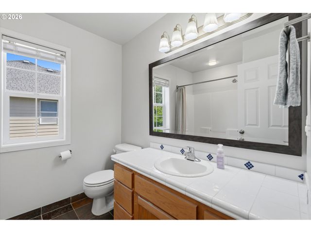 12833 Sw 116TH Ave, Tigard, OR 97223