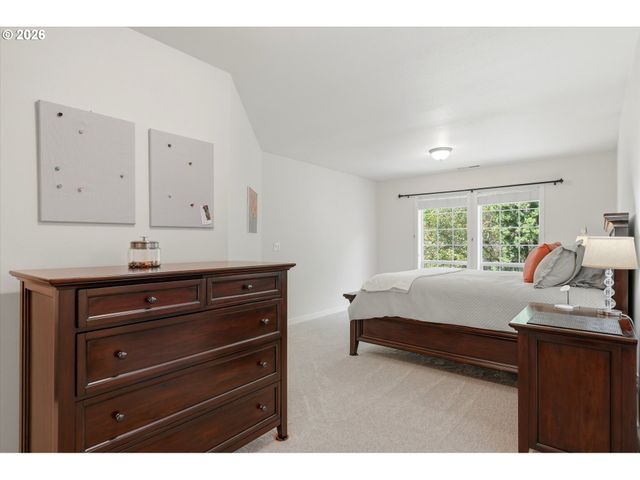 12833 Sw 116TH Ave, Tigard, OR 97223