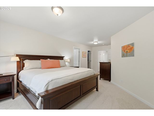 12833 Sw 116TH Ave, Tigard, OR 97223