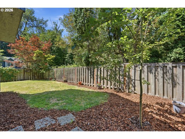 12833 Sw 116TH Ave, Tigard, OR 97223