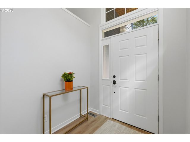 12833 Sw 116TH Ave, Tigard, OR 97223