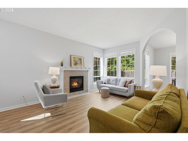12833 Sw 116TH Ave, Tigard, OR 97223