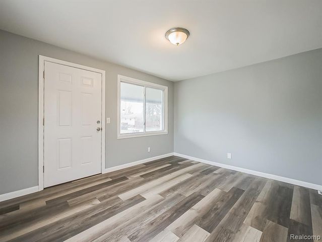 750 Scottwood Street, Pontiac, MI 48340