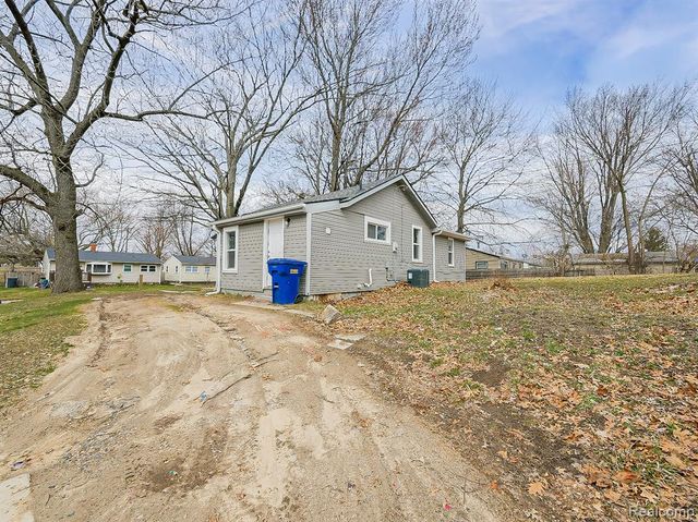 750 Scottwood Street, Pontiac, MI 48340