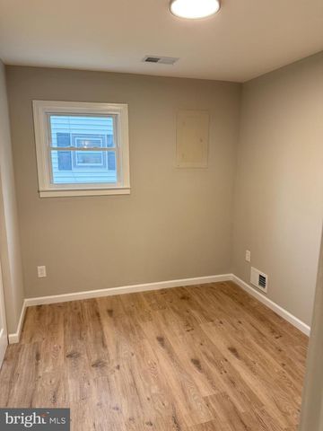 504 GREENHILL AVE, Laurel, MD 20707