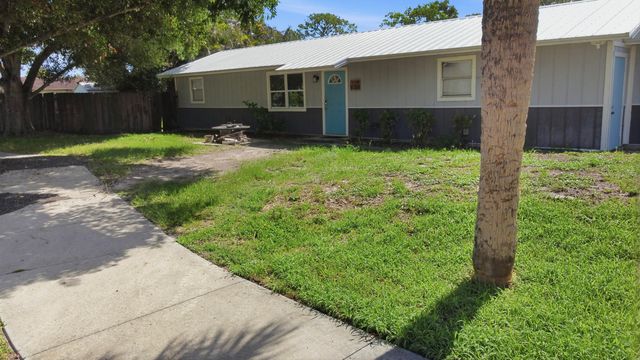 623 SW 35th Street, Palm City, FL 34990