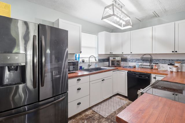 623 SW 35th Street, Palm City, FL 34990
