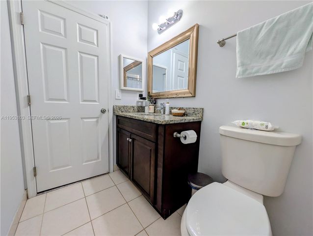 3561 Forest Hill Blvd 80, Palm Springs, FL 33406