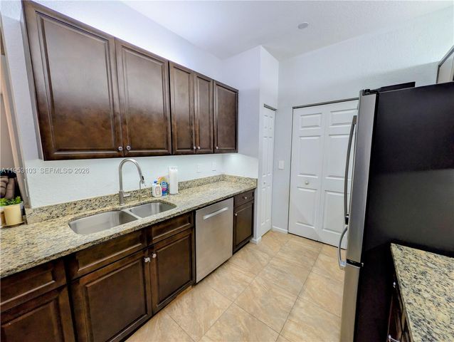 3561 Forest Hill Blvd 80, Palm Springs, FL 33406