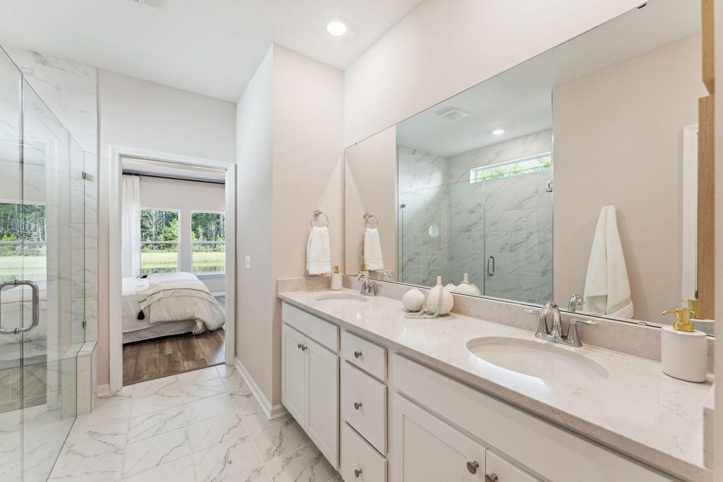 Image 17 of property listing at 1642 Locals Street, Summerville, SC 29485