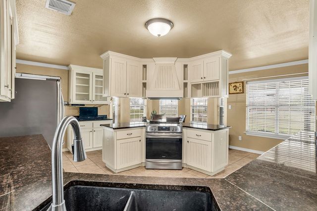 12338 Park Ridge Trail, Fort Worth, TX 76179