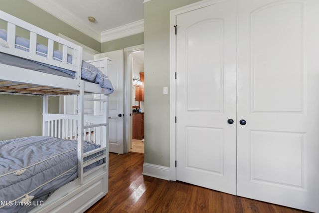 6619 Belle Fontaine Drive, Ocean Springs, MS 39564