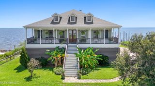 6619 Belle Fontaine Drive, Ocean Springs, MS 39564