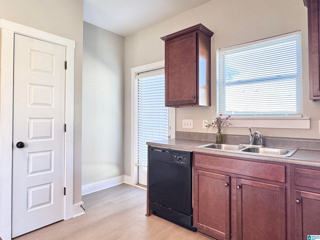 6471 CHESHIRE COVE DRIVE, Mccalla, AL 35111