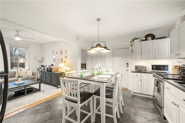 33 Marsh Street, Newport, RI 02840