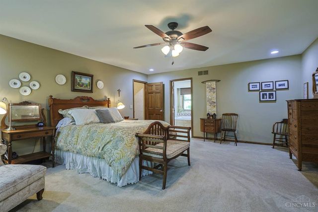 10708 Weatherstone Court, Symmes Twp, OH 45140