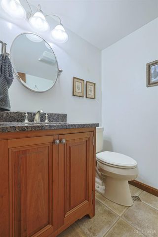 10708 Weatherstone Court, Symmes Twp, OH 45140