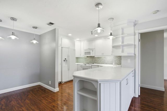 1608 La Terrace, San Jose, CA 95123