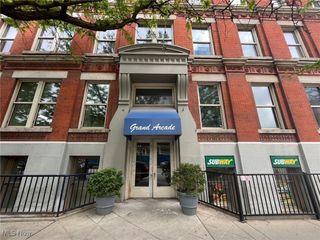 408 W Saint Clair Avenue 318, Cleveland, OH 44113