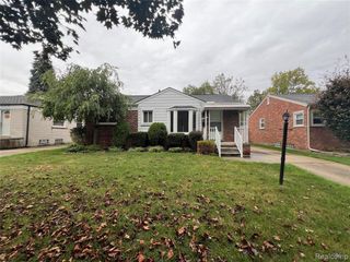 11351 Deering Street, Livonia, MI 48150