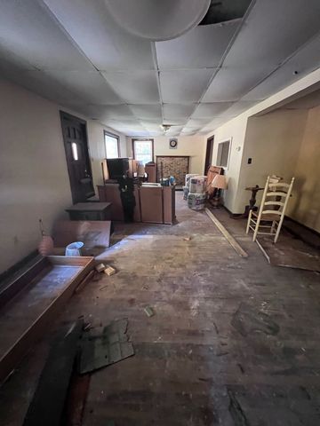 235 Ernest Looper Rd, Rickman, TN 38580