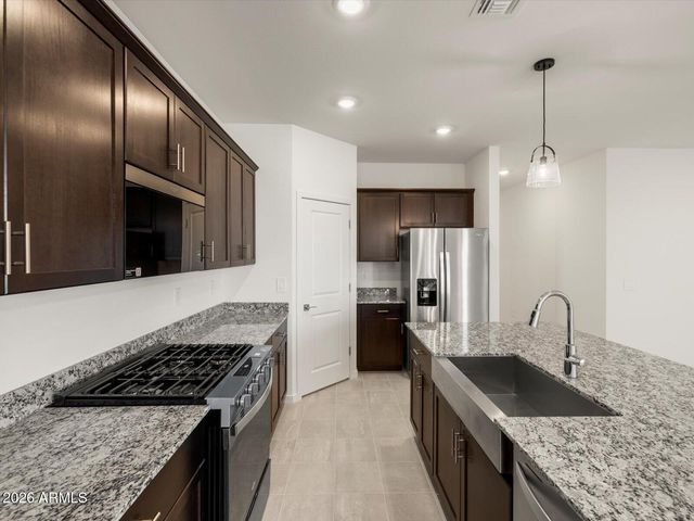 2417 E ENANTIO Road, San Tan Valley, AZ 85143