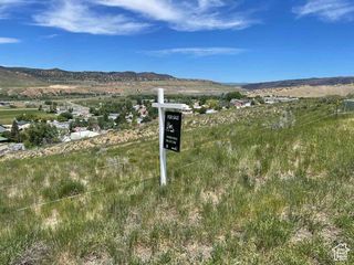 265 Old Farm Ln Unit 18, Coalville, UT 84017